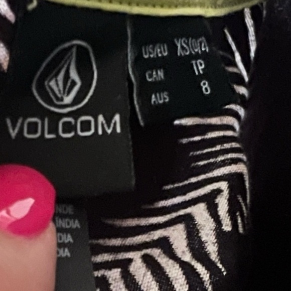 Volcom stay palm dress XS NWOT - Picture 4 of 8